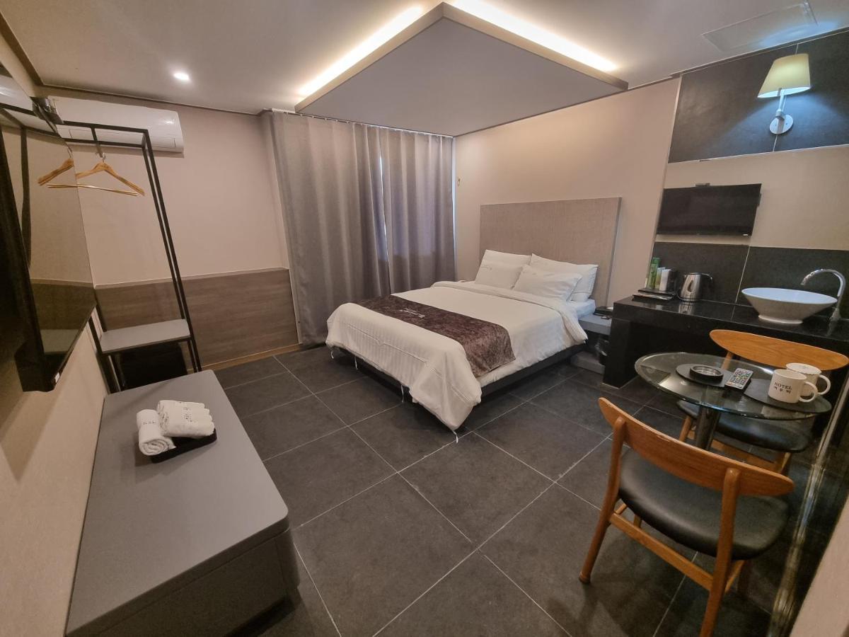 Yeoubi Hotel Jinju Esterno foto